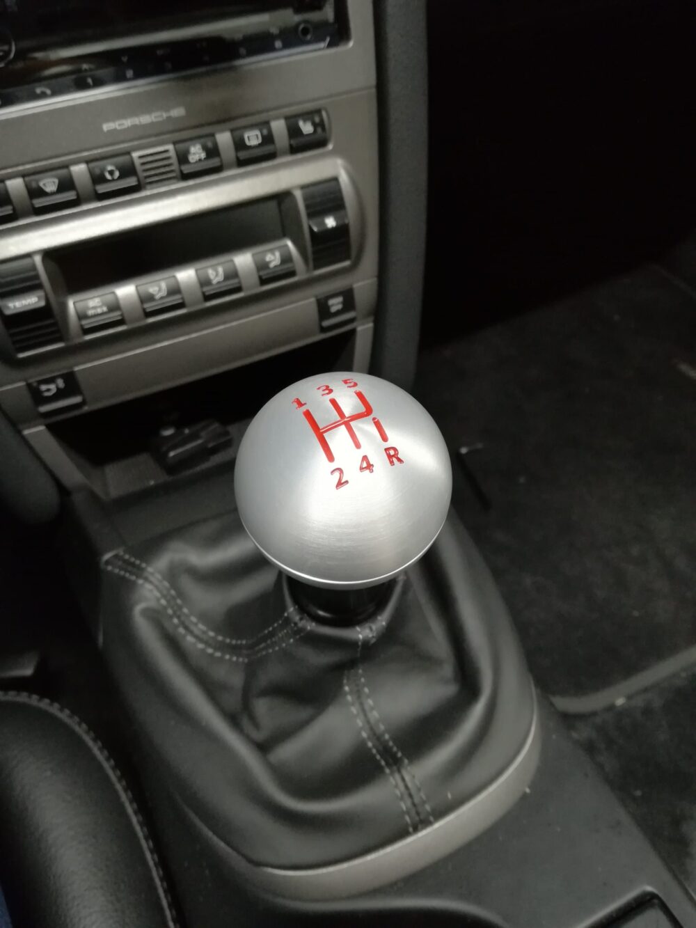 987ボクスター純正シフトノブ取外し方法とclassic Shift Knob取付 クルマ志考